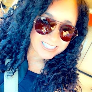 Meet your Posher, Lourdes